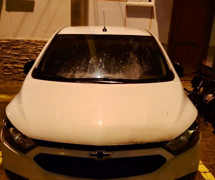 FiscaliaEcuador's tweet image. #ATENCIÓN | #Pichincha: #FiscalíaEc lideró un operativo que dejó 18 detenidos, incluido alias &quot;Gordo Arturo&quot;, presunto cabecilla de &quot;Los Lobos&quot;. Estarían involucrados en #Asesinatos, #Robos a locales comerciales y entidades financieras, #TráficoDeDrogas y #Secuestros con muerte.