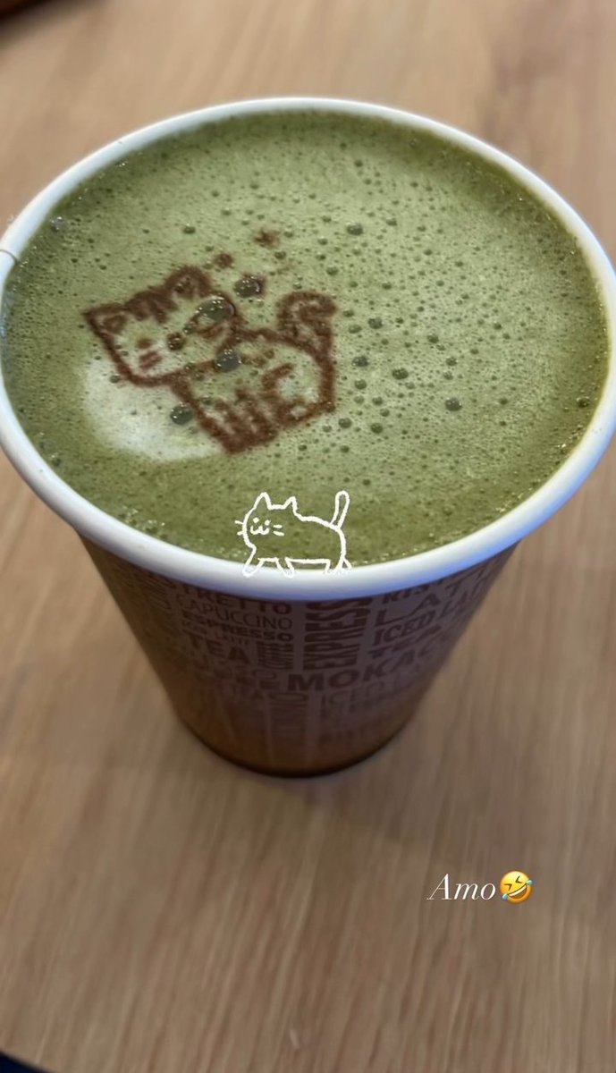 Cafecito para el alma! ❤️‍🩹😅😍🐈 Aunque soy team Firulais! 😂😂