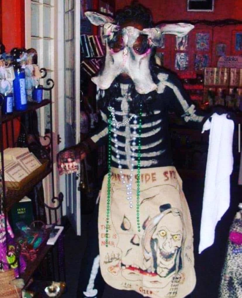 NOLAVOODOOFEST's tweet photo. Throwback to VOODOOFEST at Voodoo Authentica 2004: Local Drummer &amp; all-around New Orleans Original, Bone Man Al. Great memories - and we can't wait to make more with y'all this Friday, October 31st, at the 27th Annual Free VOODOOFEST!!!🪘💜🎩⚜️🎃 https://t.co/WSbiButOt1