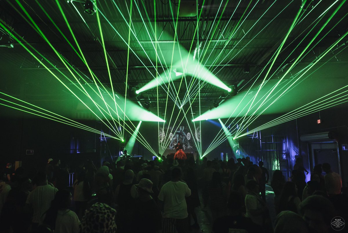 destroyah 🛒 tweet media