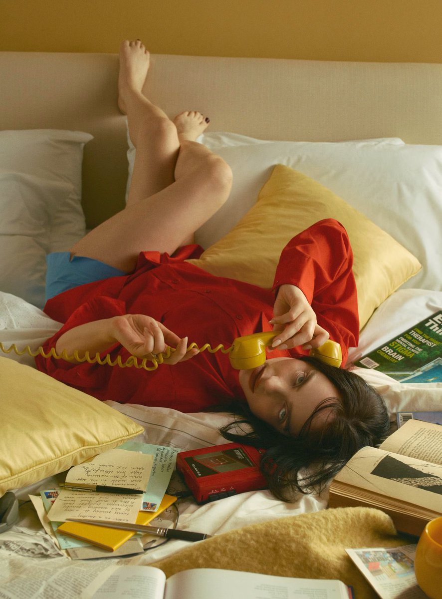 billie eilish source (@billiesource) on Twitter photo 