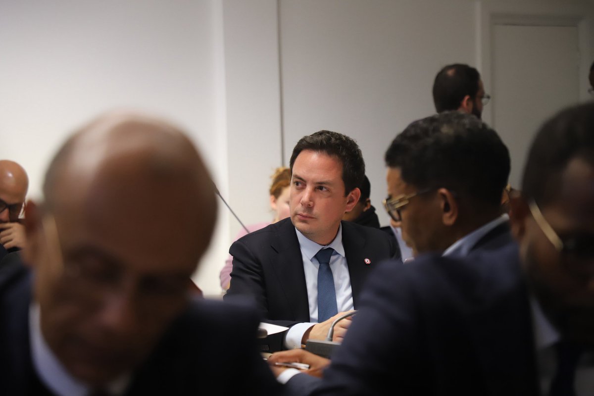 Je participe, avec Anchya Bamana et Joseph Rivière, à une réunion de travail avec les députés ultramarins et les ministres de l’Outre-mer et des Comptes publics.
Les coupes budgétaires du gouvernement auront des effets sociaux et économiques dramatiques. Nous les dénonçons.