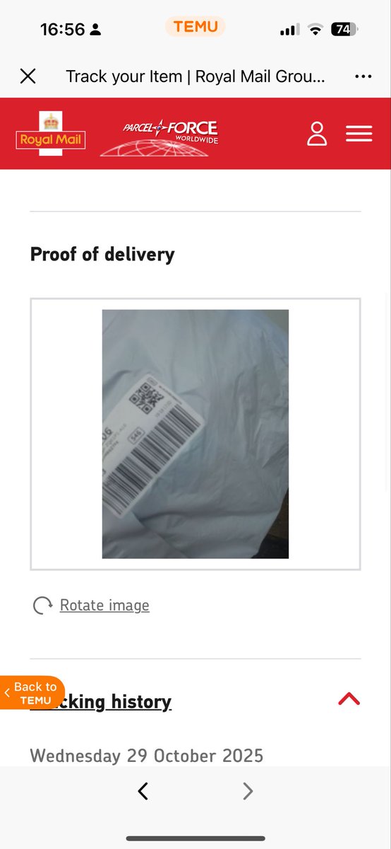 DannyReid1984's tweet photo. @RoyalMail it's updated my proof of delivery... is this an actual joke?! 
#Unacceptable https://t.co/VIK5nkD5DI