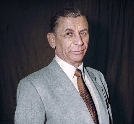 LET’S TALK GANGSTERS VS NAZIS! Join us Tuesday for a special sneak peek event ⁦<a href="/TelAvivUni/">Tel Aviv University</a> — with guest #RobertRockaway, renowned expert in Jewish gangsters!⁩ anumuseum.org.il/events/gangste…