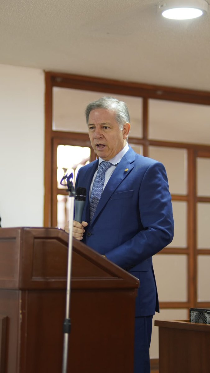 CorteSupremaJ's tweet photo. El presidente de la @CorteSupremaJ Octavio Augusto Tejeiro Duque participó en la conmemoración del Holocausto del Palacio de Justicia organizada por el Tribunal Superior de Santa Rosa de Viterbo y afirmó que en tiempos de ataques a la justicia se requiere sensatez y ponderación. https://t.co/kCEGEBjVlq
