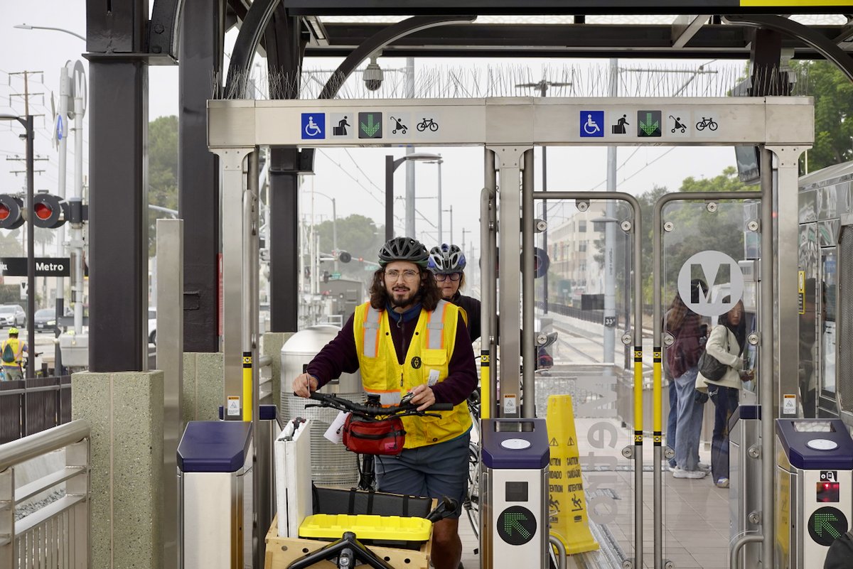 ActiveSGV's tweet image. Excellent Adventure was a blast! ⚡️ We biked through San Dimas &amp;amp; Bonelli Park, visited the train museum, and caught the Metro A Line. Next Nature for All ride is Nov 8!

RSVP for the next one: bit.ly/49t9luz! #NatureForAll #ActiveSGV