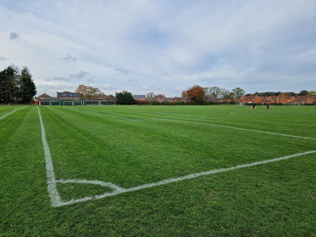 📣 <a href="/BCSA2016/">BCSA</a> Autumn football pitch renovations on Broughton Rec Field have taken really well ⚽️🌱🙏👍👍

📣2 months ago they were in a really sorry state due to the usual Spring renovations not taking well due to the drought conditions 
1/2