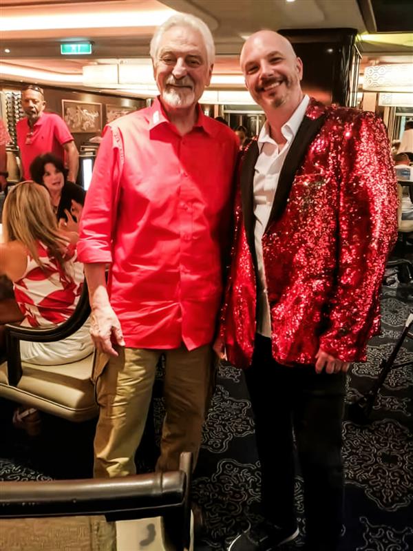 IvanMisner's tweet photo. The BNI members decided to have a Red night for our 2nd evening on the cruise.

#BNIUSA #IvanMisner #Bahamas https://t.co/jGPQZ2MZUa