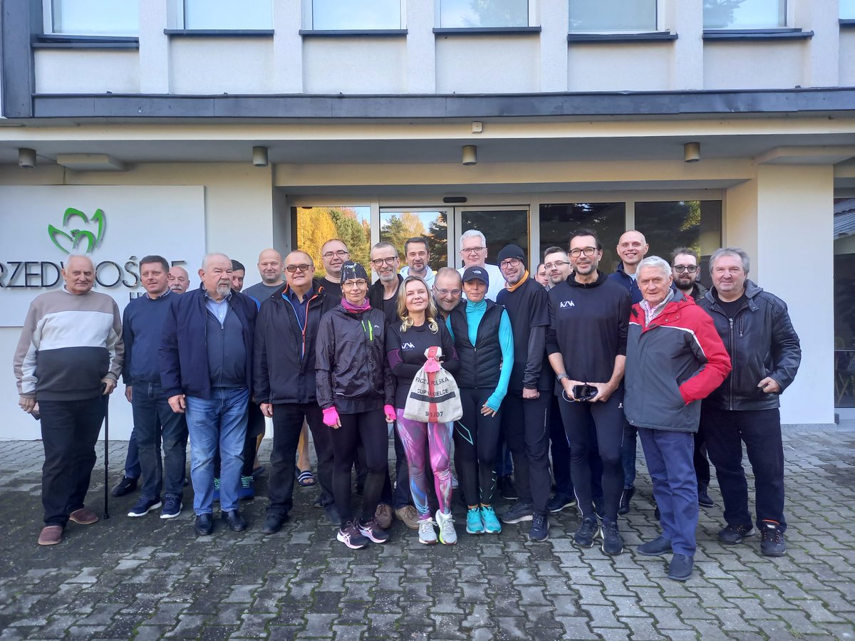 filatelistyka's tweet image. 🎉 VII Spotkanie Społeczności Polskiego Krypoznaczka już za nami!

💙  Ludzie, pasja i dobre emocje – to one stworzyły niepowtarzalną atmosferę pełną wiedzy i inspiracji!🔥

📍 Góry Świętokrzyskie, 24–26 października – trzy dni spotkań, rozmów i wspólnych przeżyć.

Sześć…