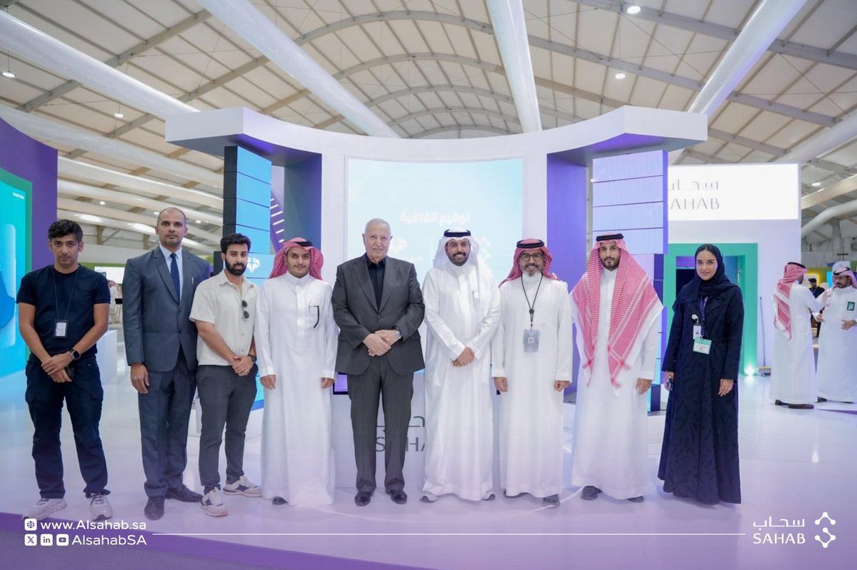 AlsahabSA's tweet photo. في خطوة تعكس التزامنا بالنمو والتطوير، تم توقيع عقد مع @cmc_er لبدء مرحلة جديدة من التعاون المثمر.

#GHE25
#استثمر_في_الصحة https://t.co/qeTG0STaZ5