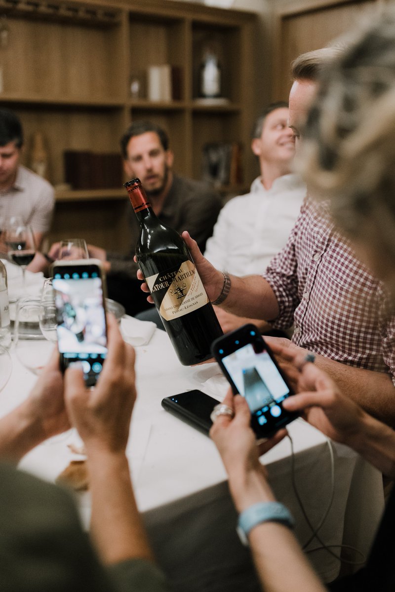 dVINLabs's tweet photo. Imagine opening a bottle and instantly connecting with everyone in the world drinking that same wine from Napa to Bourgogne 🍷
That is what Smartwine makes possible
Provenance emotion and community - all in one bottle
#SmartWine #ClubdVIN #WineLovers #Web3 https://t.co/he4tuOlSRi