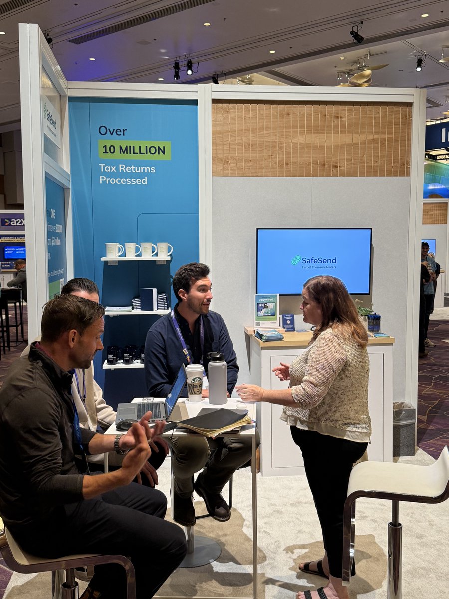 SafeSend tweet media