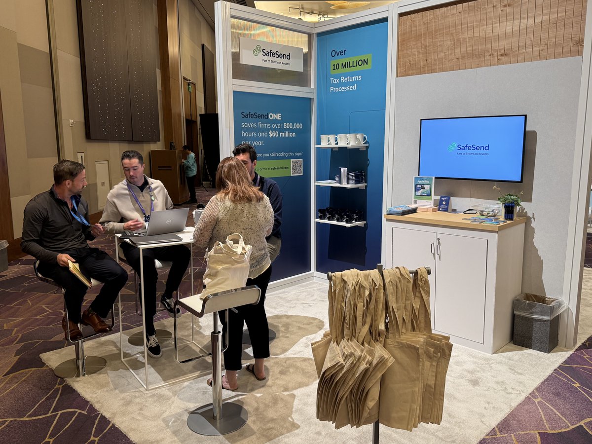 SafeSend tweet media