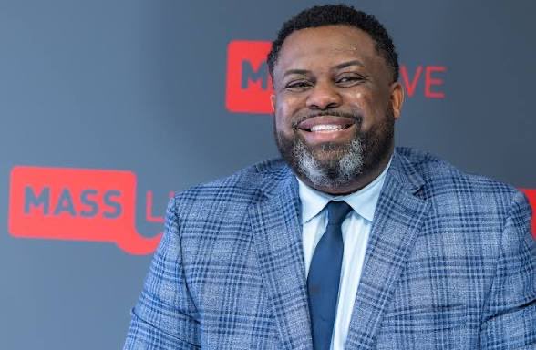 LocalPoliticsis's tweet image. Let’s recap…
“Things happen”…response to little girl being raped in Healey Hotel.
I tell @MassGovernor there is a serial rapists living in Healey Hotel. No follow up.
On third Transportation Secretary. The other 2 DEI hires were a joke and colossal failure 
No  Voter Mandated…