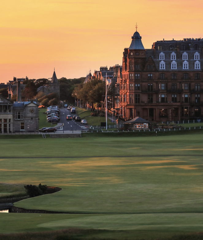 familytravel4um's tweet image. Are you wanting to take that golf trip but are not sure how to handle the heavy load? @shipsticks has you covered from beginning to end. They will pick up and deliver your sticks to your stunning destination, and when you’re done, your sticks will meet you at home!
#Falltrips