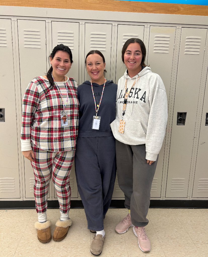 Ms. Cohen and Mr. Wasylow’s class peer taught one another to study for a vocab quiz! <a href="/Taunton_Schools/">Taunton Public Schools</a>