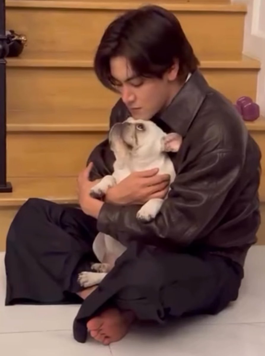 หมวดโจโจ้ tweet media