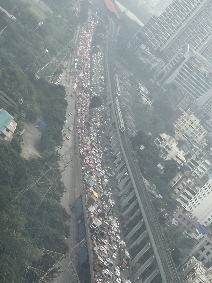 Passing through #NESCO on Western Express Highway, while coming from #JVLR is real nightmare. Can mumbai traffic police do something about it.
⁦<a href="/MTPHereToHelp/">Mumbai Traffic Police</a>⁩
Exhibition at NESCO in Goregaon, Western Express Highway is the root cause. Why allow exhibition at #NESCO.
