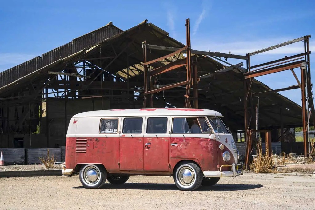 vdubxs's tweet photo. Happy 60-something then, thanks for the memory-making moments!

Read more 👉 https://t.co/2cv1RIGkKj

#ClassicVwCamper #AircooledAdventure #60 https://t.co/Aou2lvwNIY