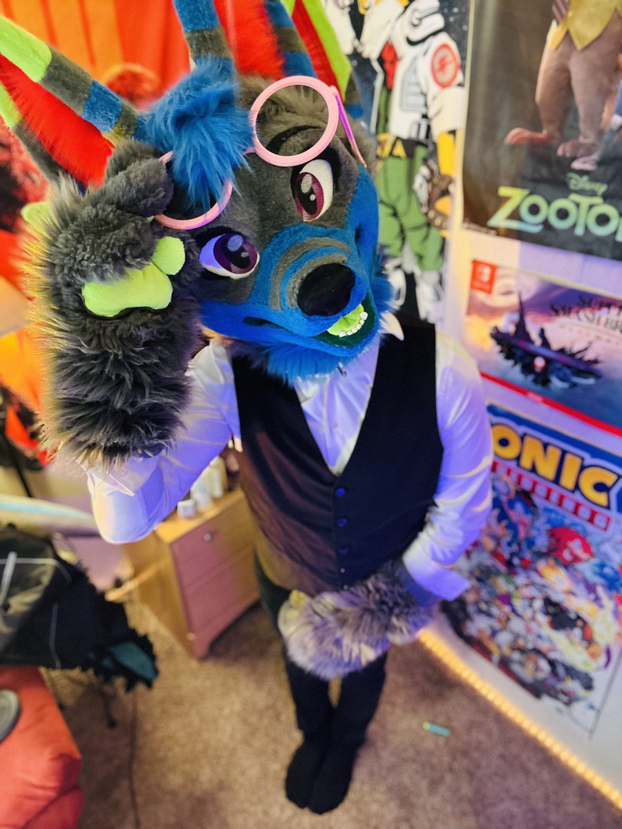 AkoSketch's tweet image. At your service , how may I help ?