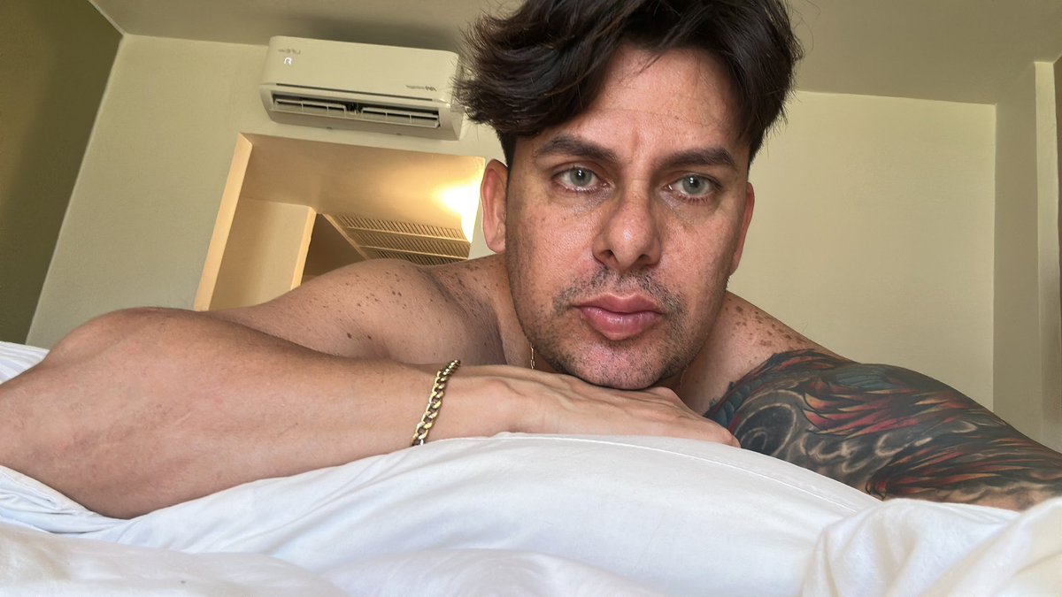 Hola lindo día guapos
Disponible #cordobaVeracruz 
#cordobaVeracruz #Orizaba 
#versatil 5665146228