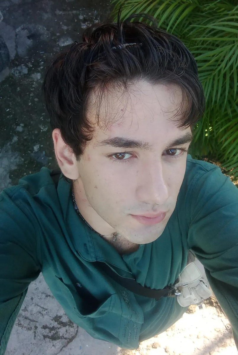 mazze y albumposting tweet media