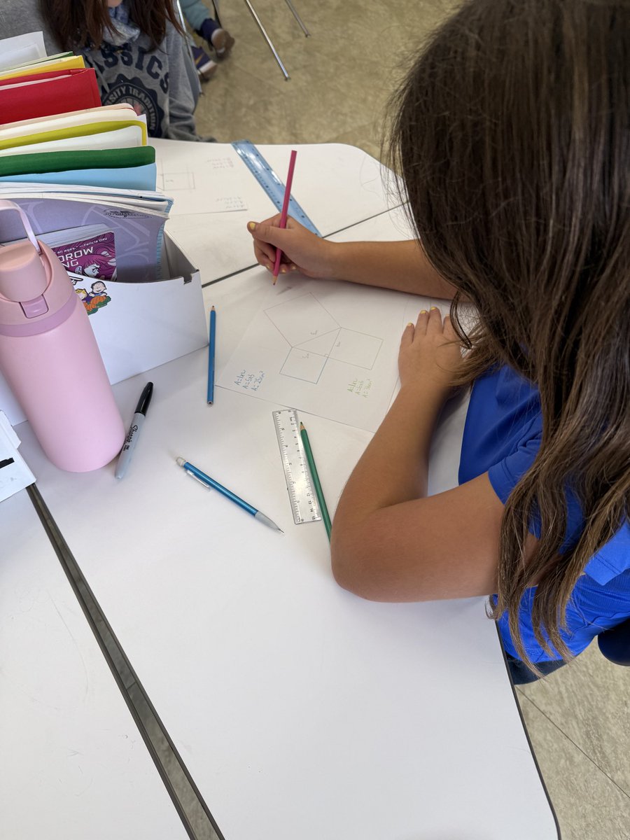 TaraMcFarling1's tweet image. It was a busy day in grade 8 @Woodman_Wolves we worked through the proof of the Pythagorean Theorem @GEDSB #mathisawesome