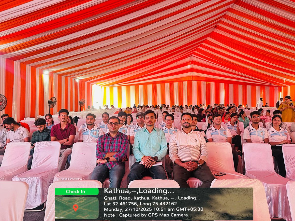 uietkathua's tweet image. UIET Kathua students visited Industrial Biotech Park, Ghatti for BioInnovation Connect Kathua, organized by CSIR-IIIM Jammu. The event featured Dr. Jitendra Singh launching the BioNEST Incubation Centre &amp;amp; a vibrant Startup Meet. 💡
#UIETKathua #BioInnovationConnect #CSIRIIIM