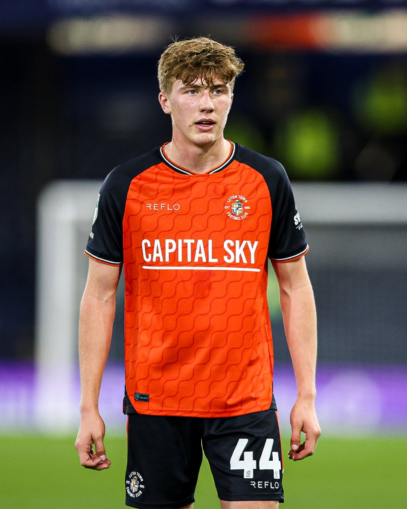 LutonTown's tweet image. Another one of our own who made his mark on debut 🫶