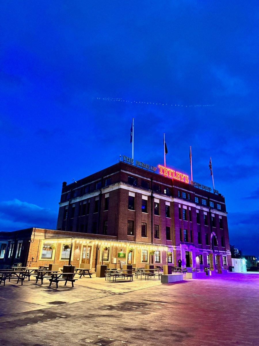 samjforde's tweet image. Was in Leeds for the Shopify Partners North Developer Meetup with @Zapiet! 💥Huge thanks to @JordanFinners  &amp;amp; Matt for a great evening. 🙌 

@warringtondavid  your &apos;Liquid Hacks, Tips &amp;amp; Tricks&apos; talk was 🔥 loads to take away! Always great catching up with @keirwhitaker !