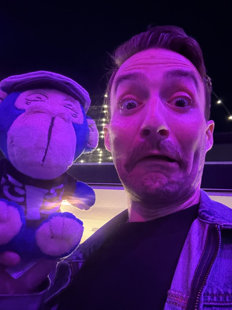 I got to meet my long time friend <a href="/dev_allo/">Allo</a> this past weekend at ApeFest!

Although … he was much smaller and more furry than I was expecting 😂