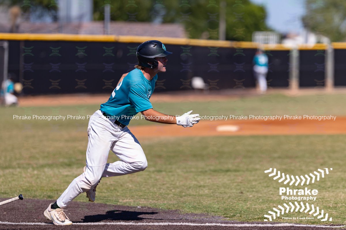 phrakephoto's tweet image. Zeke Borel (32) LF  Chandler-Gilbert Coyotes So @zekeborel @Slammersbasball @vista_baseball @cgyotebaseball

#yotes #cgcc #cgccbaseball #cgcccoyotes #chandlergilbert #HowlYeah #TTS #njcaa #njcaabaseball
@njcaabaseball

#jucobaseball #jucoproduct #ACCACbaseball

@accac_sports