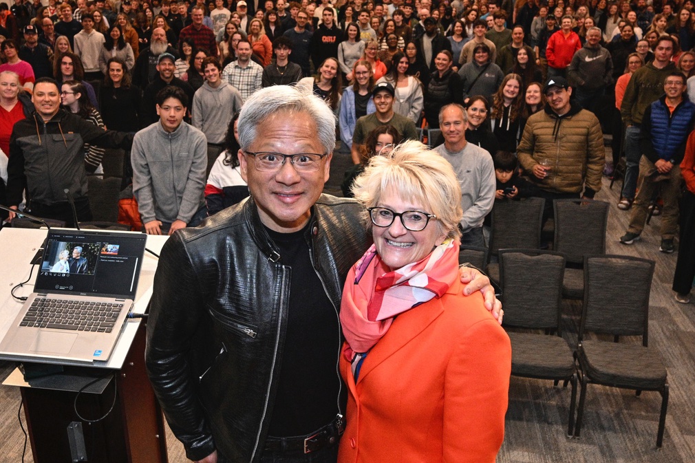 Oregon State should marry football and Nvidia. The path to Jensen and Lori Huang lies in the world's fastest supercomputer and a football hire. 

Column: bit.ly/3X85ED3