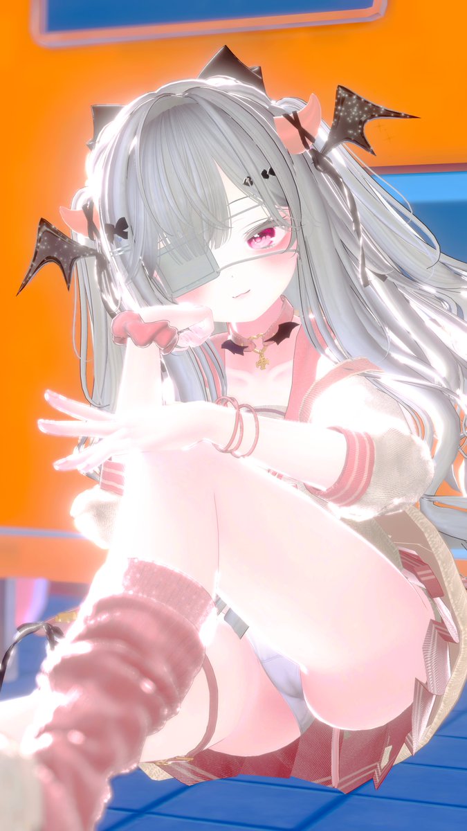 そんなに見つめられたら…
照れちゃうよ♡

#VRChat