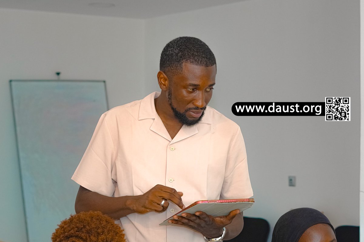 DAUST tweet media