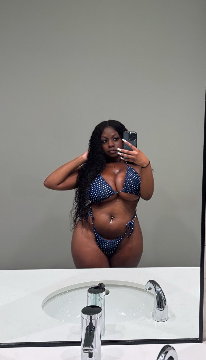 _jayanaaa's tweet image. hourglass