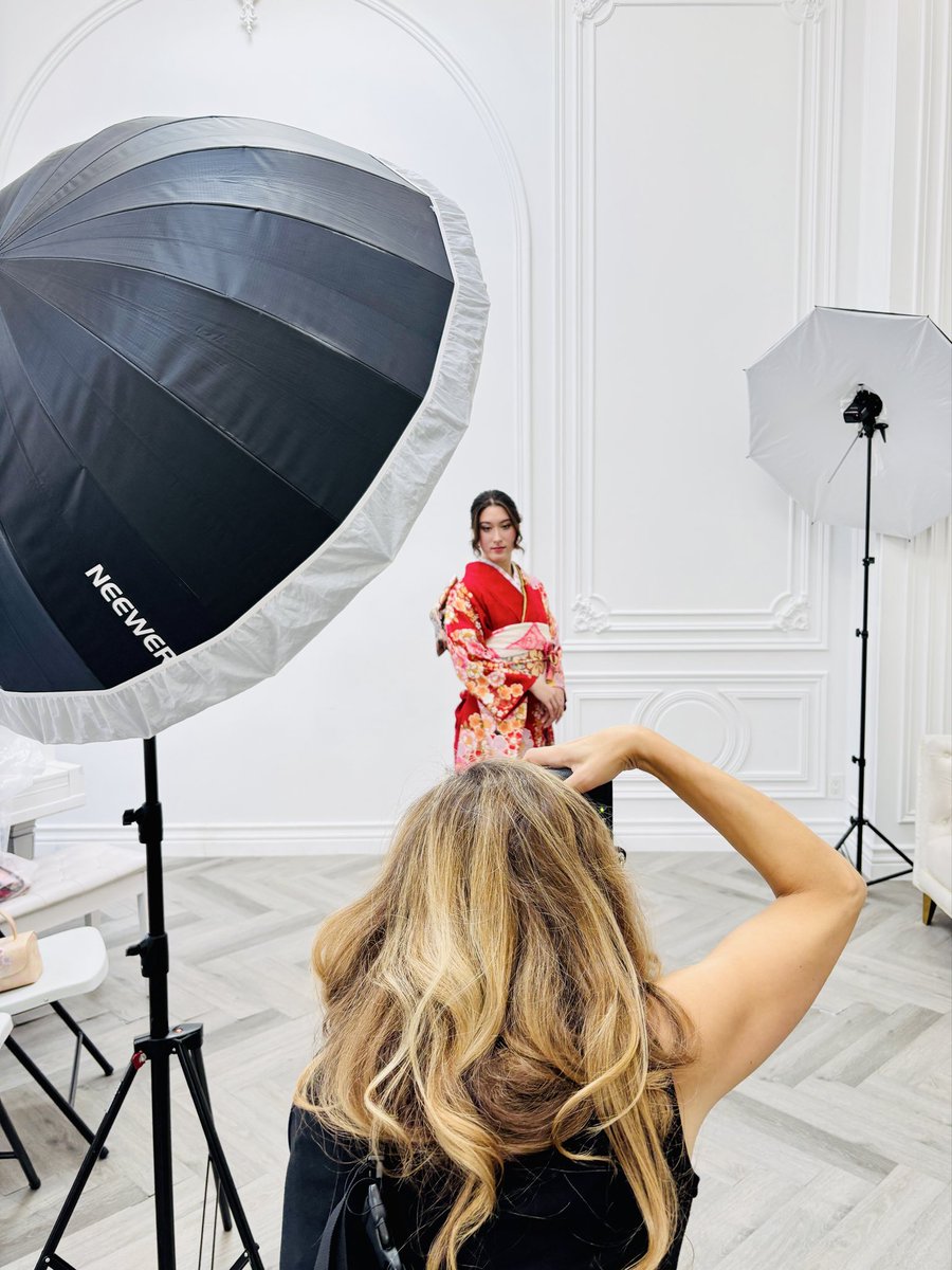 多忙過ぎてSNSが追いつきません😅
🍁秋の着物撮影会🍁無事終了しましたー🍁
🌸次回春の着物撮影会は2026年4月開催です‼️🌸