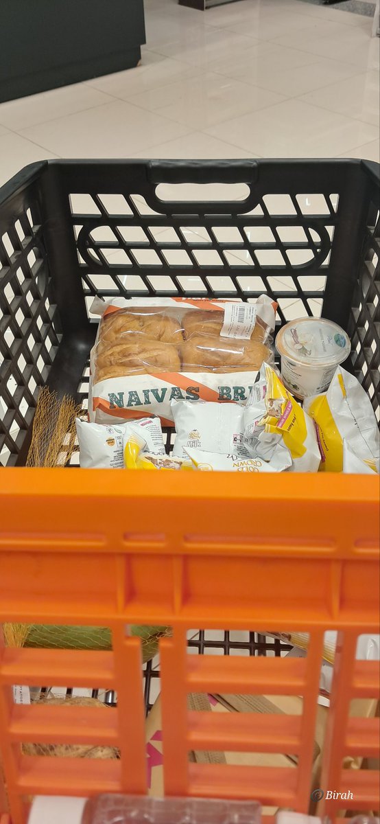 BirahKevin's tweet photo. Passed by newest @naivas_kenya along Magadi Road at #OURMALL https://t.co/zqZ97RftG5