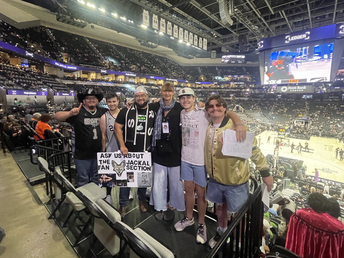 Thank you again to Mama Wembanyama for giving some of our Pack Leaders advice and suggestions, checking out the section, and bringing good vibes before the game!