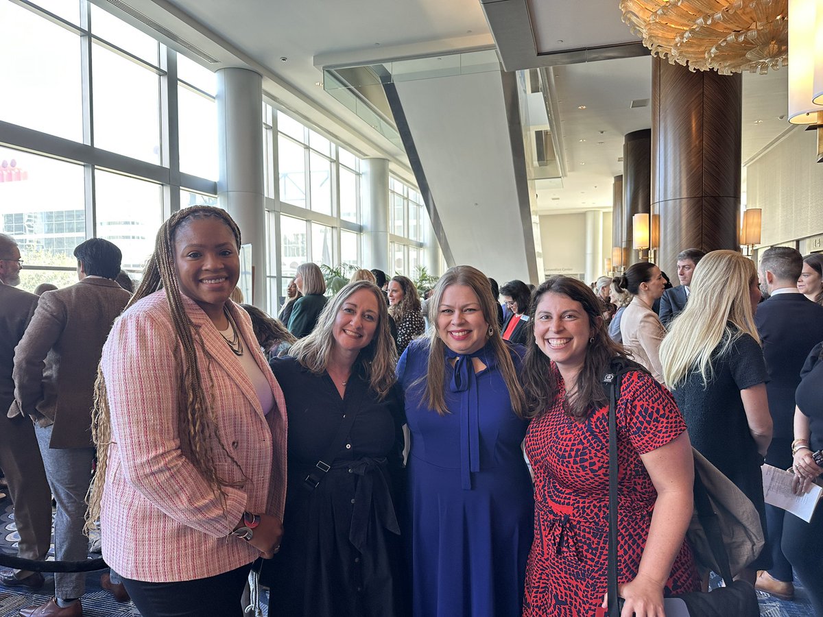 Grateful to have a seat at the table in a room of 1200 attendees! 

Love being able to connect with other educators—working together for Houston students. This is what collective action looks like. #ConnectED2025 <a href="/GoodReasonHou/">Good Reason Houston</a> <a href="/judith4students/">Judith Cruz</a> <a href="/tchill_/">Tory C. Hill, Ed.D.</a> <a href="/MccallDemetrius/">Dr. Demetrius McCall</a>