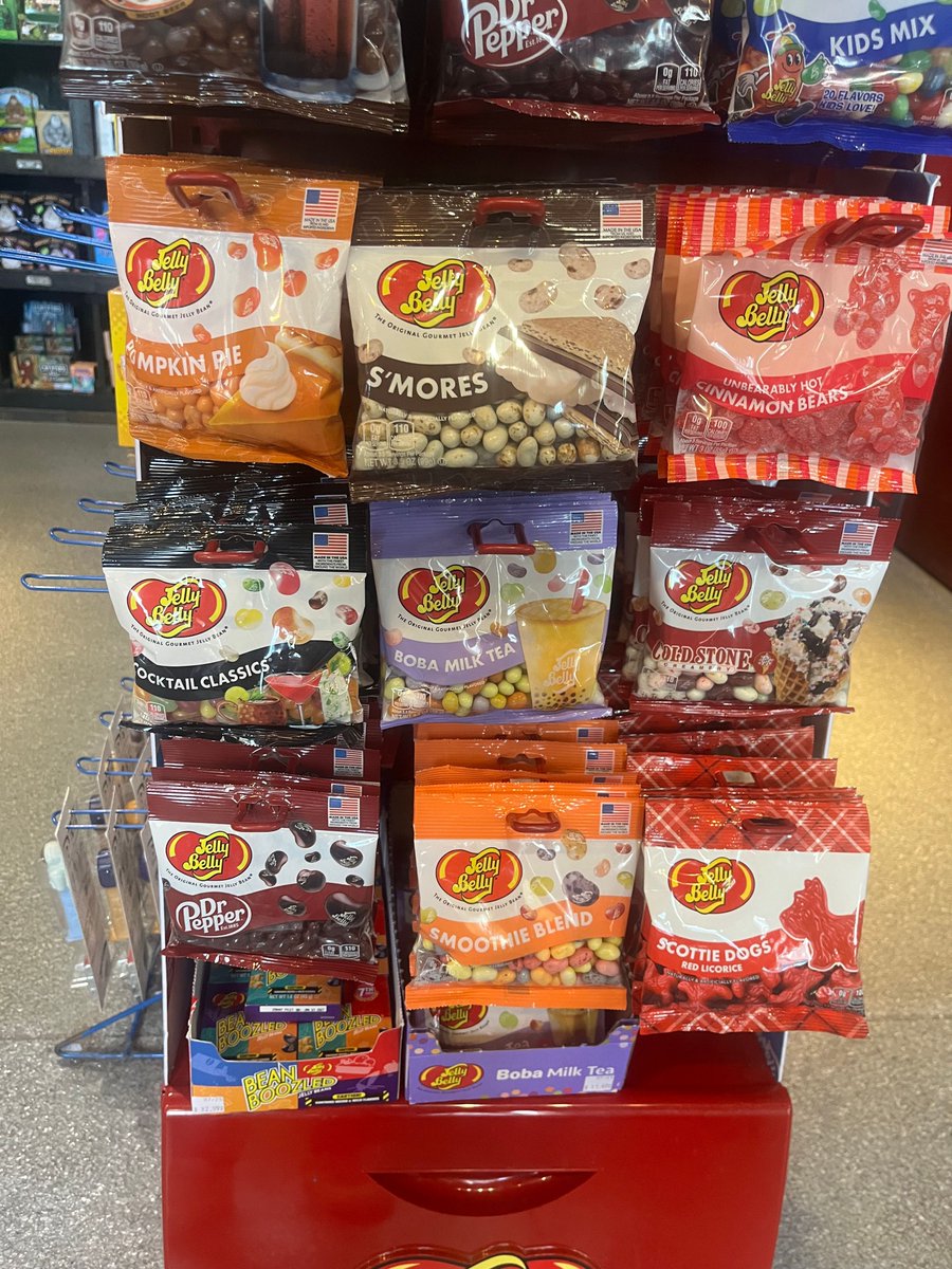 offthewagonshop's tweet photo. Need some last minute candy to snack on during this spooky week? We got you.🍬

#offthewagon #candy #halloweencandy #jellybeans #halloween #mainstreetkent https://t.co/d5TlvQZwZg