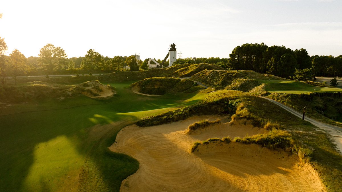TobaccoRoadGolf's tweet photo. Tobacco Road in 2026?
Next year’s Tee Sheet opens Saturday.
Are you ready? 

Par-5 No. 13 @TobaccoRoadGolf 
North Carolina Sandhills
{ Photo @Barnttmedia } https://t.co/SUnrNtfmpi