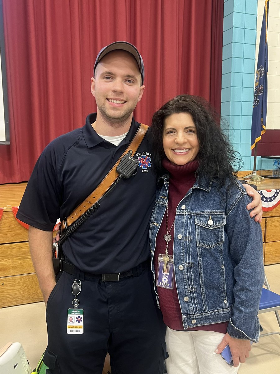 Yesterday, we welcomed local firefighters, police officers, EMS workers and nurses for First Responder’s Day!  Thank you to all of our special guests for spending the morning with us and for all that you do to keep our communities safe.   #AllFinsIn ❤️👮🏼‍♂️👮🏽👨🏻‍🚒🚔🚒🚑🚓🏥🦈