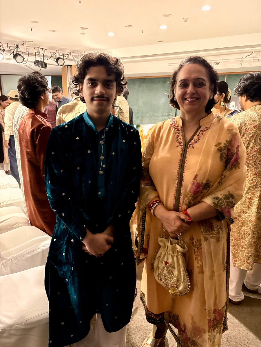 soniasmusic's tweet photo. With the most promising #Sarangi artist #RehanAli of Muradabad Gharana grandson &amp; disciple of Ust.#GhulamSabirKhanSahab &amp; Ustad Murad Ali khan #sarangi #MuradAliKhan #moradabadgharana #muradabad #moradabad #moradabadgharanasarangi #ibtidafestival #IBTIDA #ibtidamusicfestival #X https://t.co/Y2GLOnTUfC