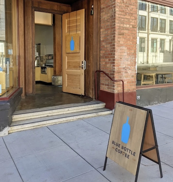 nuoninc's tweet photo. Which coffee shop is better, @bluebottleroast or Golden Goat?
If you’re in South Park, you know there's a daily debate.
Drop your vote in the comments.
#SFCoffee #Startups #SouthParkSF #SanFrancisco https://t.co/Y4KjkrOSFO