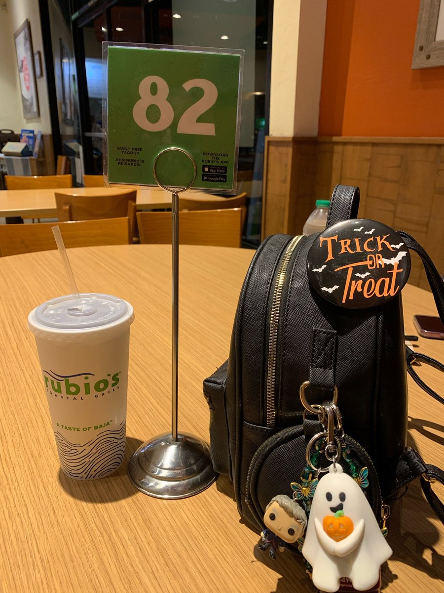 brinatello's tweet photo. "Remember -- 82." Went to Rubio's last night and got #82. Took a pic with my #TwelfthDoctor (#PeterCapaldi) Funko Pop and ghost π» sanitizer holder. 82 has #DoctorWho connections with #FaceTheRaven, #HeavenSent, and #Earthshock. In short: The year 1982 and a companion death! ππ https://t.co/5Um2h0kRgq