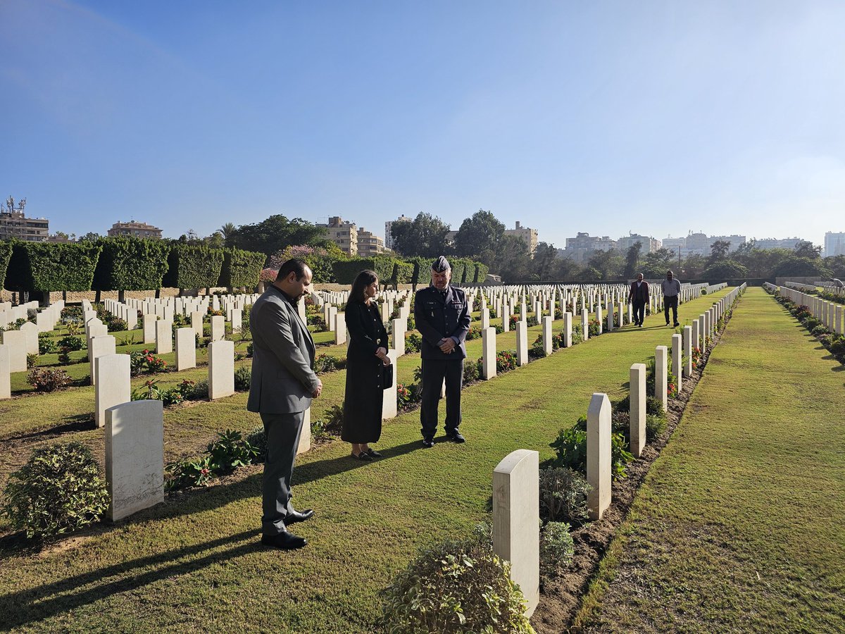 KHALELAWAJA's tweet photo. The Polish Ambassador in Egypt paying respects to the fallen at Heliopolis War Cemetery.@AAPAComms @CWGC @SiJFletch @Ahmed_AAalSayed https://t.co/Wp6l0TtQBk