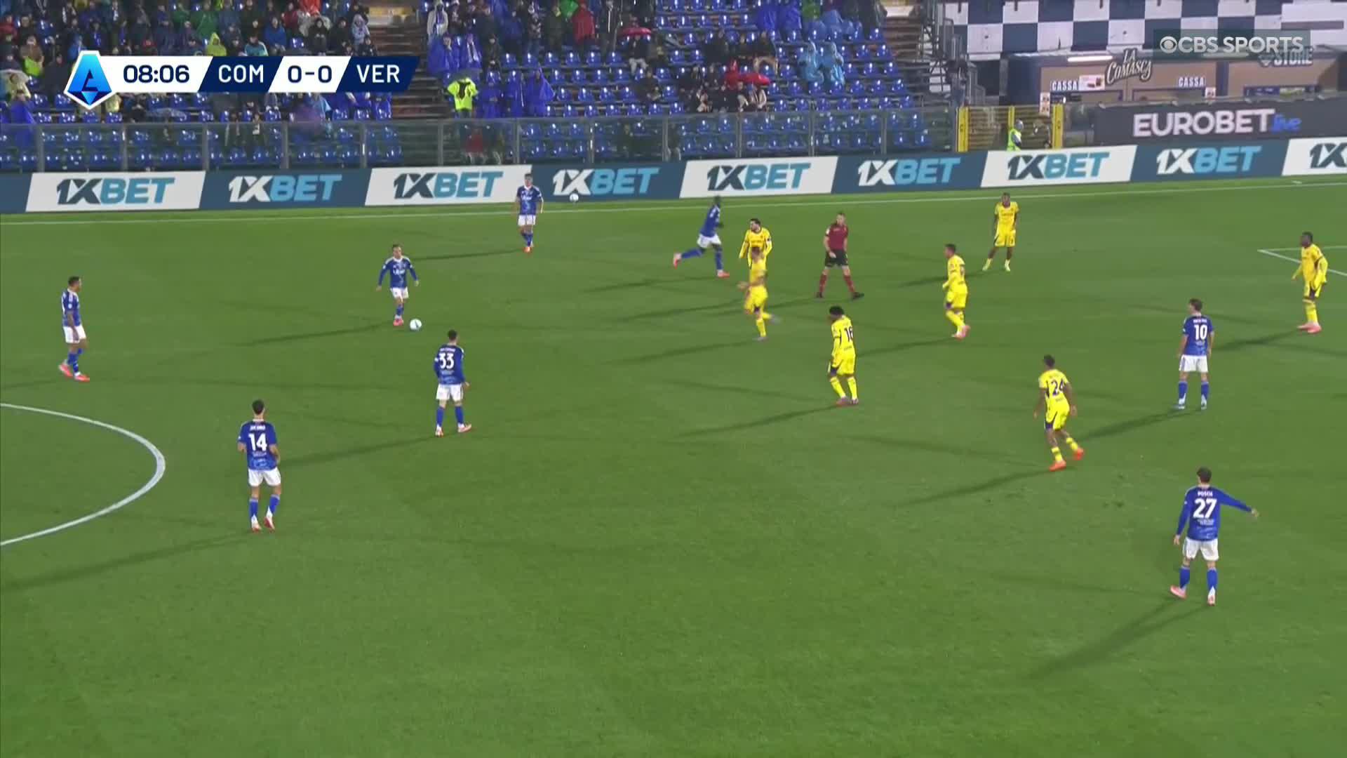 Anastasios Douvikas with a brilliant header to give Como the perfect start 👏