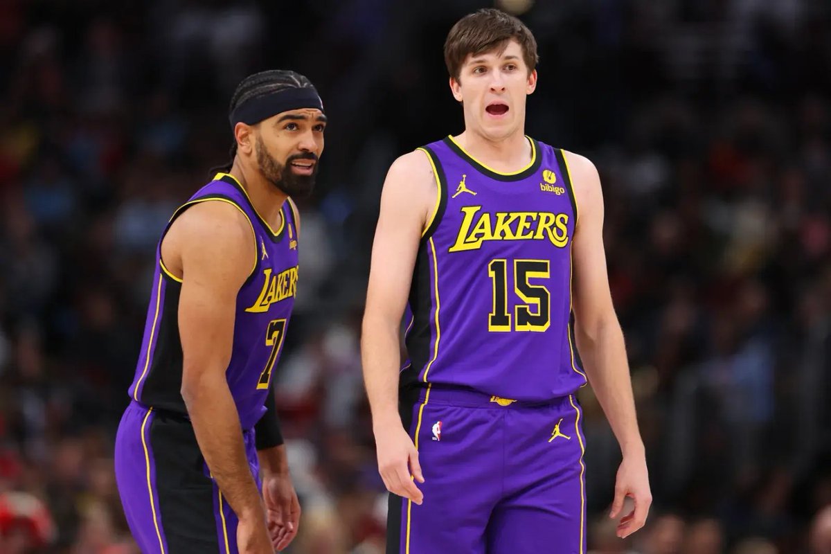 CodeWithLexi's tweet image. The Lakers' depth suffers as Gabe Vincent is out 2-4 weeks with an ankle sprain, adding to their early-season injury woes. Will Reaves and young guards step up? newsweek.com/sports/nba/lak…