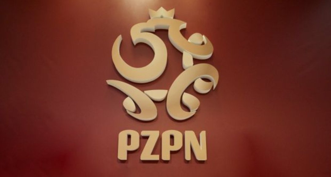 Piłkarze z klubów pierwszoligowych powołani do kadry U-20 🇵🇱 na mecz z Czechami:
🔹Szymon Bartlewicz, Kacper Nowakowski <a href="/ChrobryGlogowSA/">Chrobry Głogów</a>
🔹Kamil Głogowski, Marcel Kalemba <a href="/KP_GKSTychy/">Klub Piłkarski GKS Tychy</a>
🔹Axel Holewiński, Oliwier Kwiatkowski <a href="/PoloniaBytom/">BS Polonia Bytom</a>
🔹Kacper Przybyłko, Kacper Śmiglewski